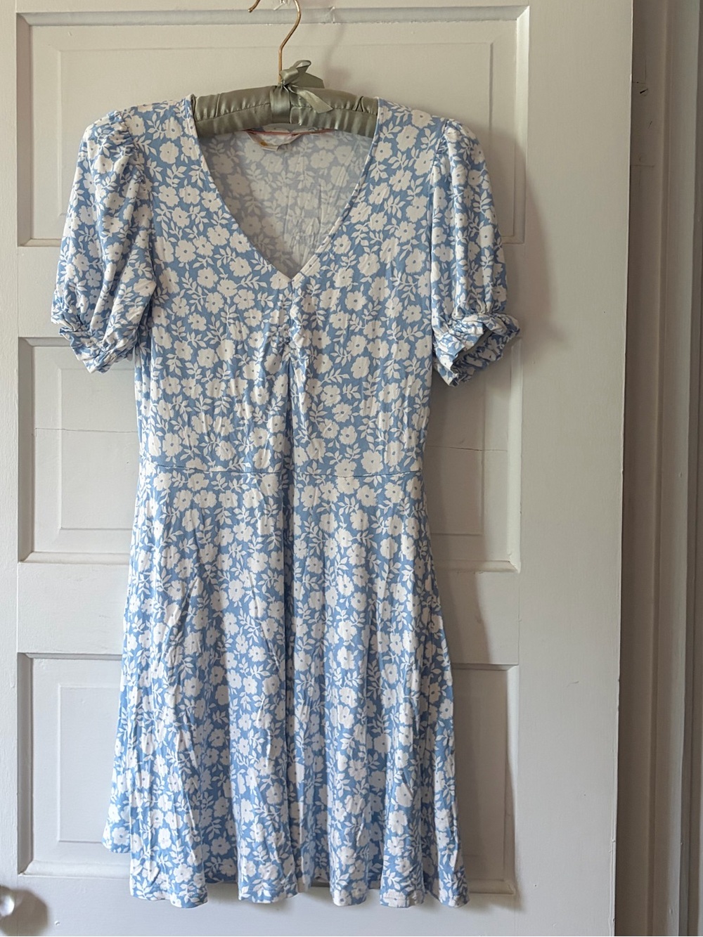 Boden puff sleeve light blue floral dress 4p